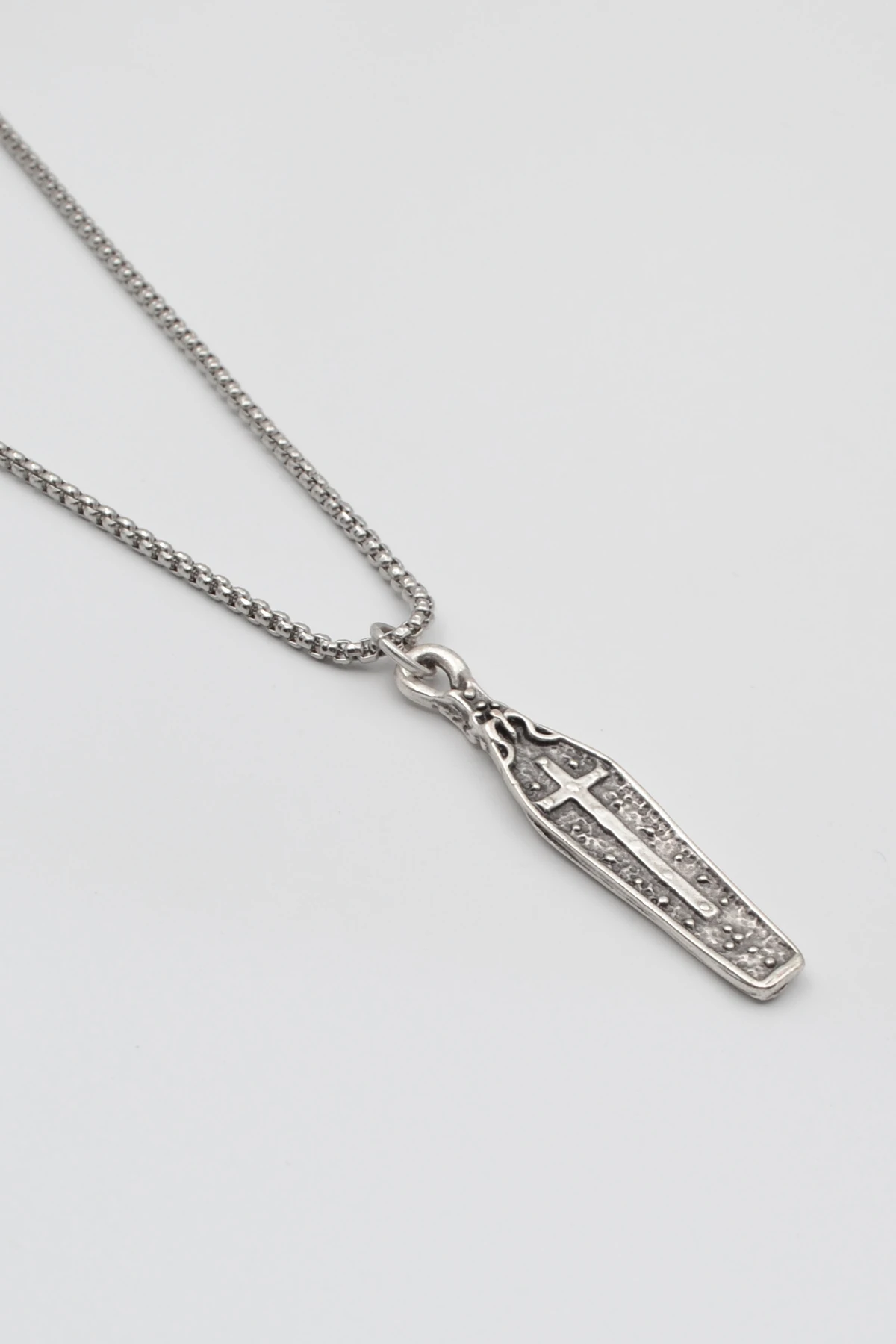 Gotik Haçlı Tabut Örme Zincir Kolye - Antik Gümüş Kaplama - Kadın Erkek - 60 cm