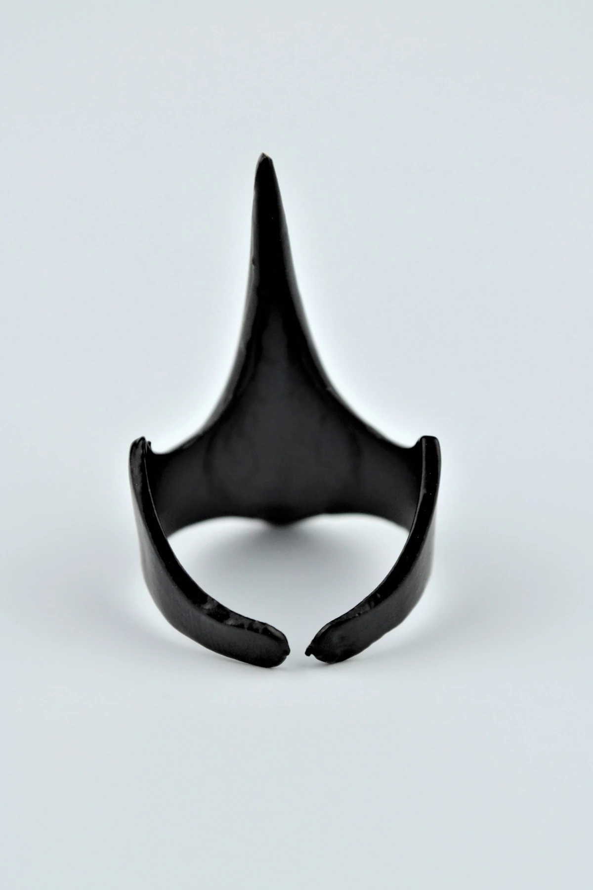 Zihgir Baş Parmak Okçu Mat Siyah Gold Detaylı Ayarlamalı Erkek Yüzük