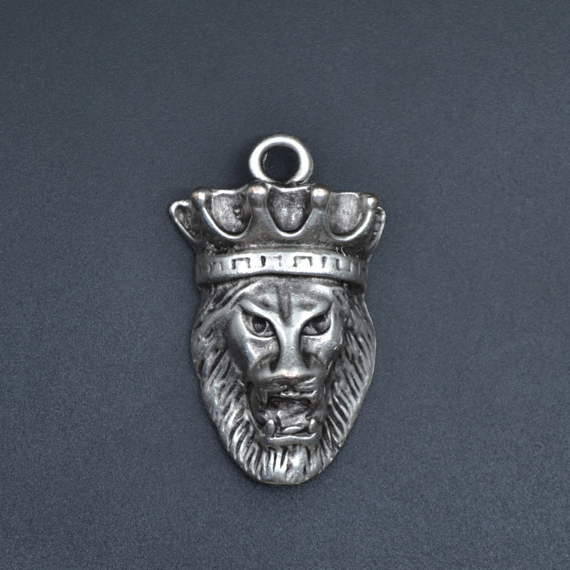 Aslan Kral Kolye - Gümüş ( Silver ) Renk - 60 cm Deri İp Kolye