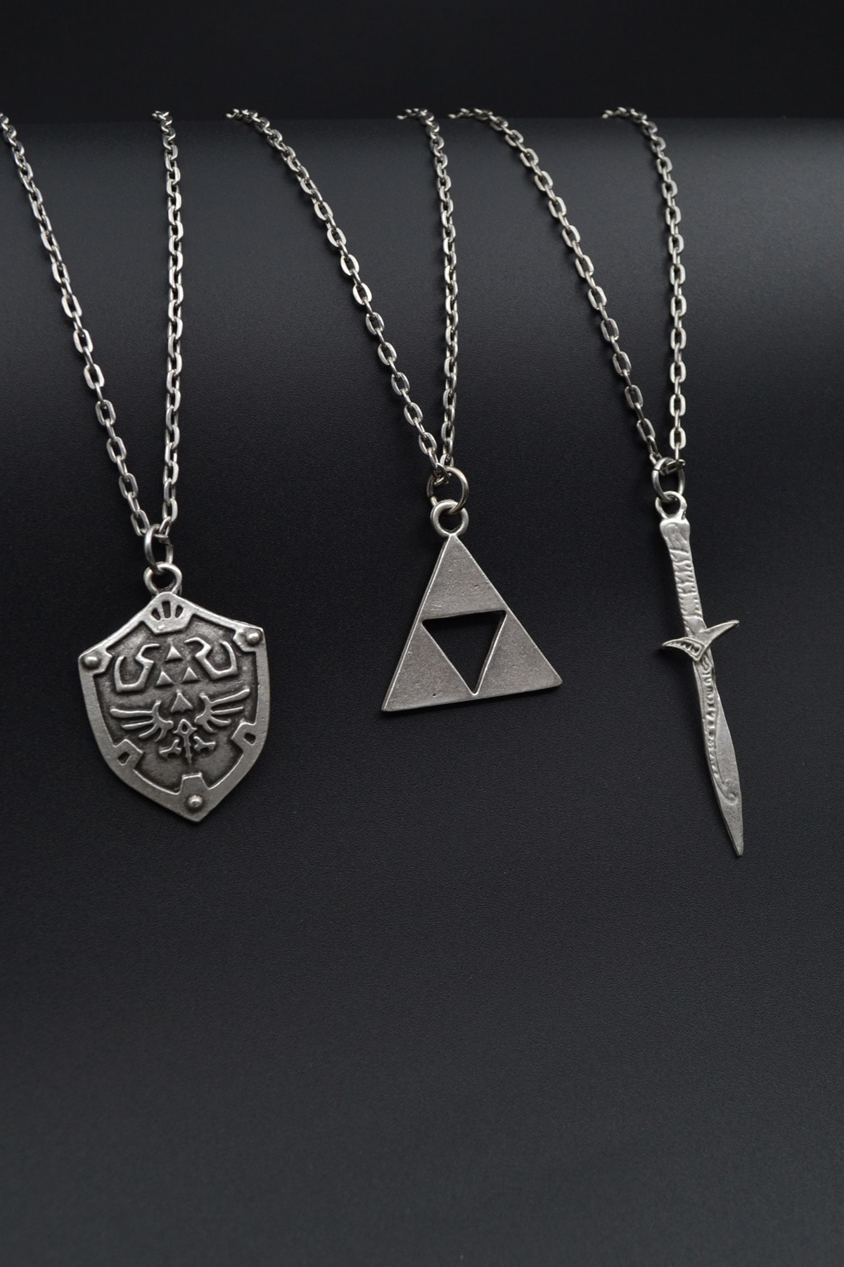 3'lü The Legen Of Zelda Kalkan Zelda Kılıç Üçgen Erkek Kadın Kolye Seti