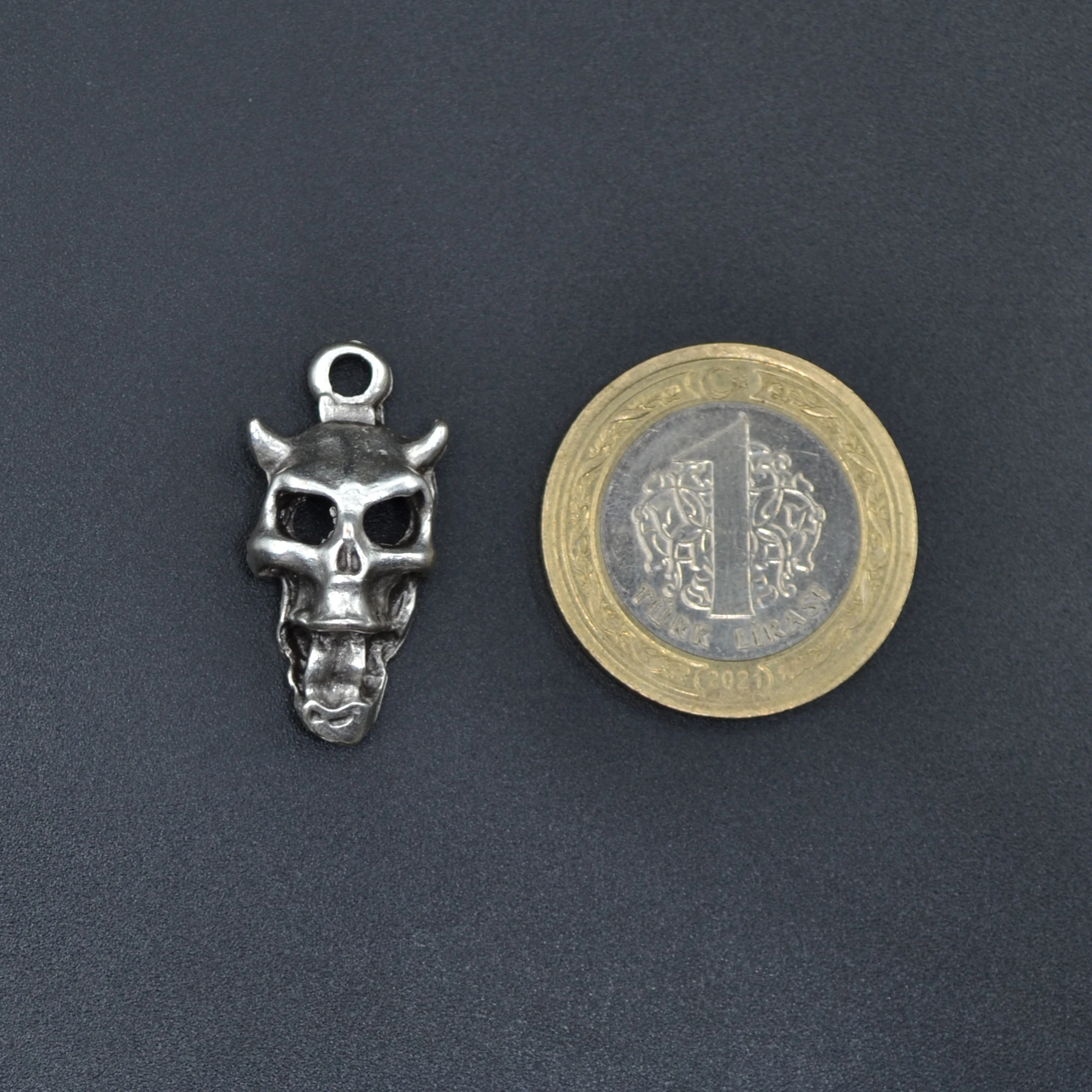 Minimal Diablo - Şeytan Kolye Ucu - Gümüş ( Silver ) Renk