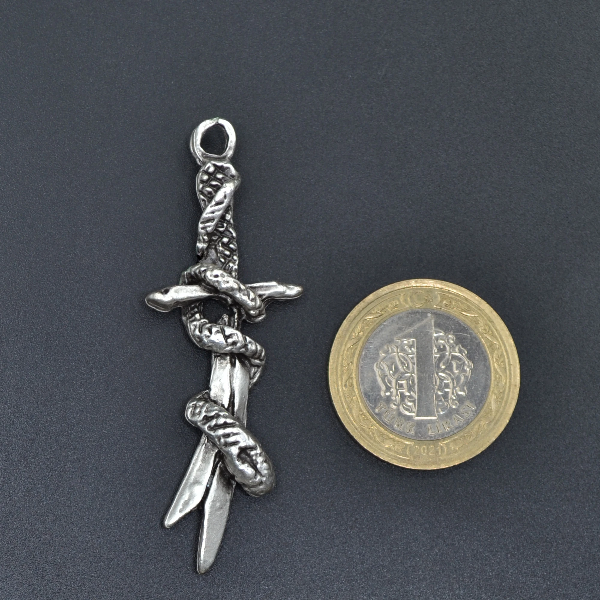 Yılanlı Kılıç Kolye Ucu - Gümüş ( Silver ) Renk