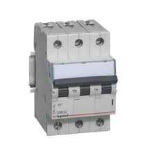 XD10 3P C40 10kA