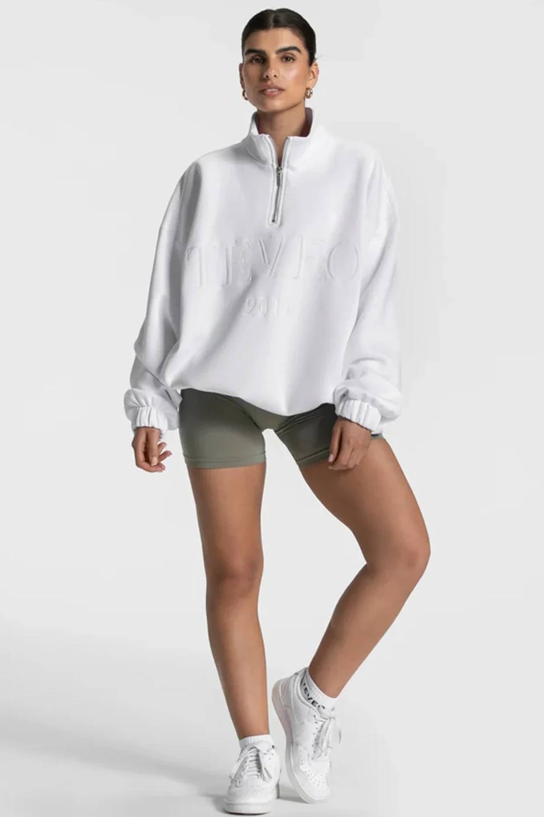 Beyaz Kadın Balon kesim Sweet