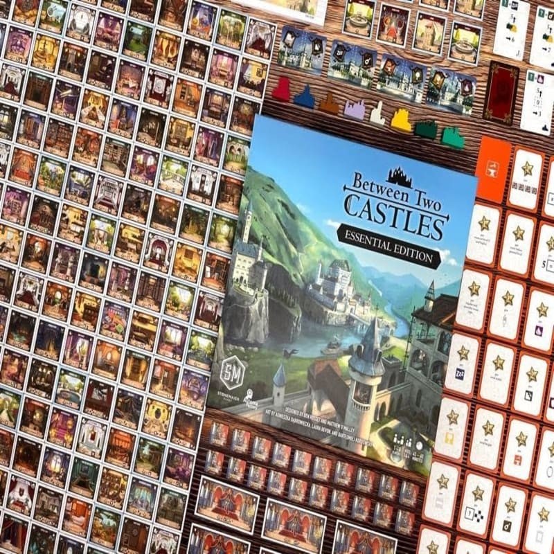 Between Two Castles Essential Edition (İngilizce)