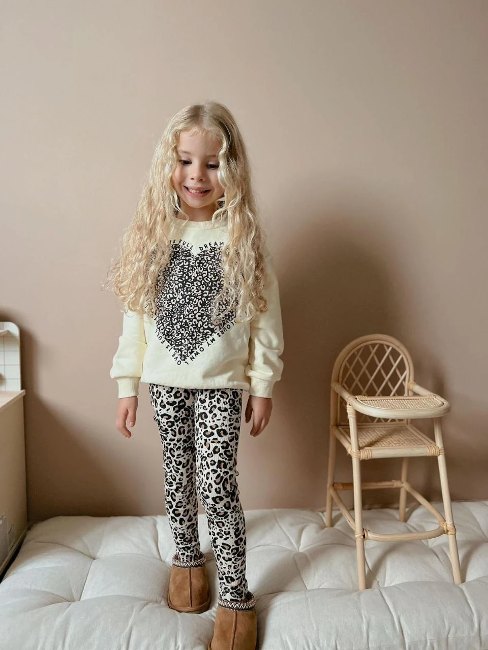 3 ip Şardonlu Leopar Takım