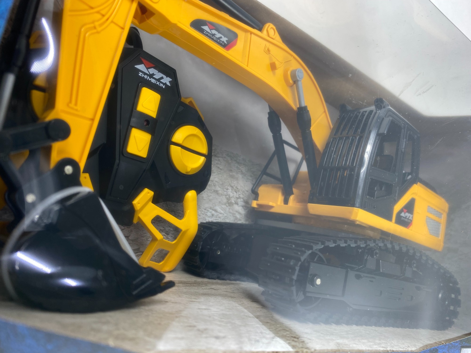 KUMANDALI EXCAVATOR
