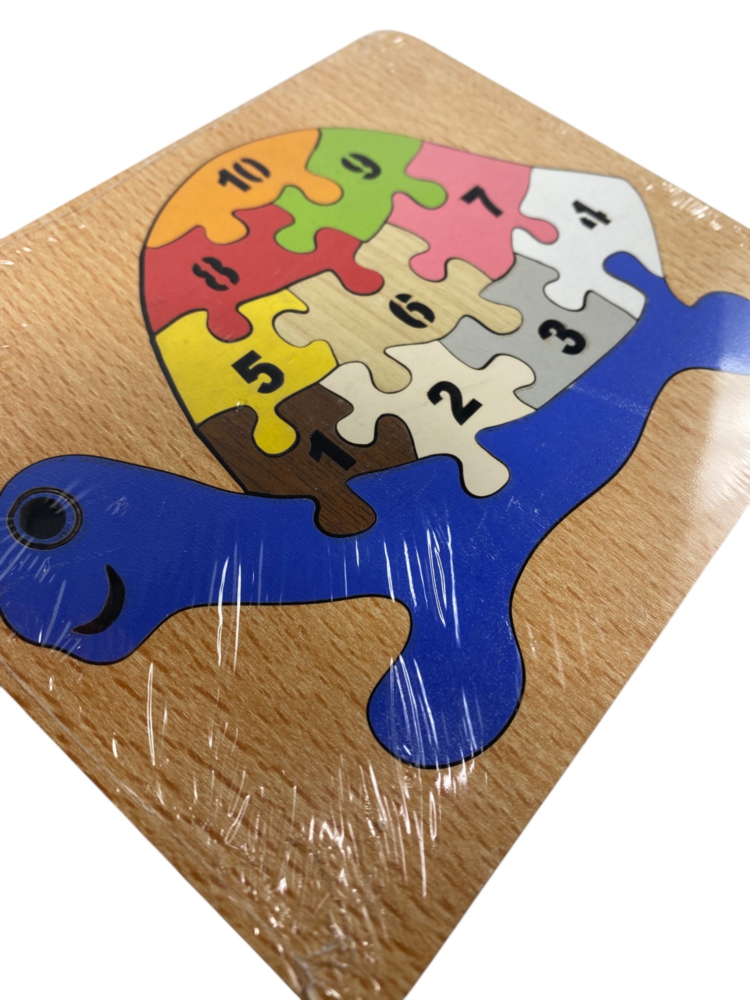 ŞEKİLLİ AHŞAP PUZZLE