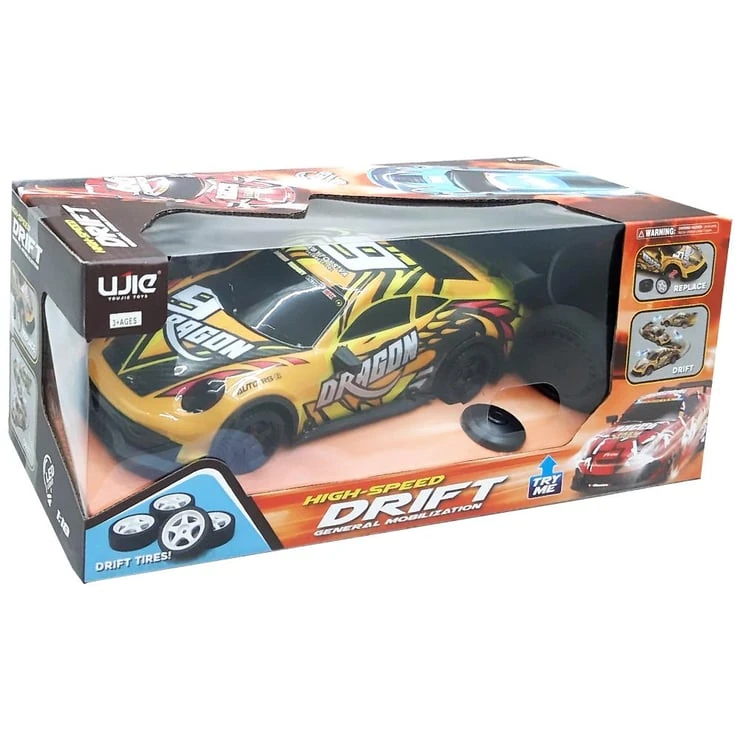 DİRİFT YAPAN ARABA