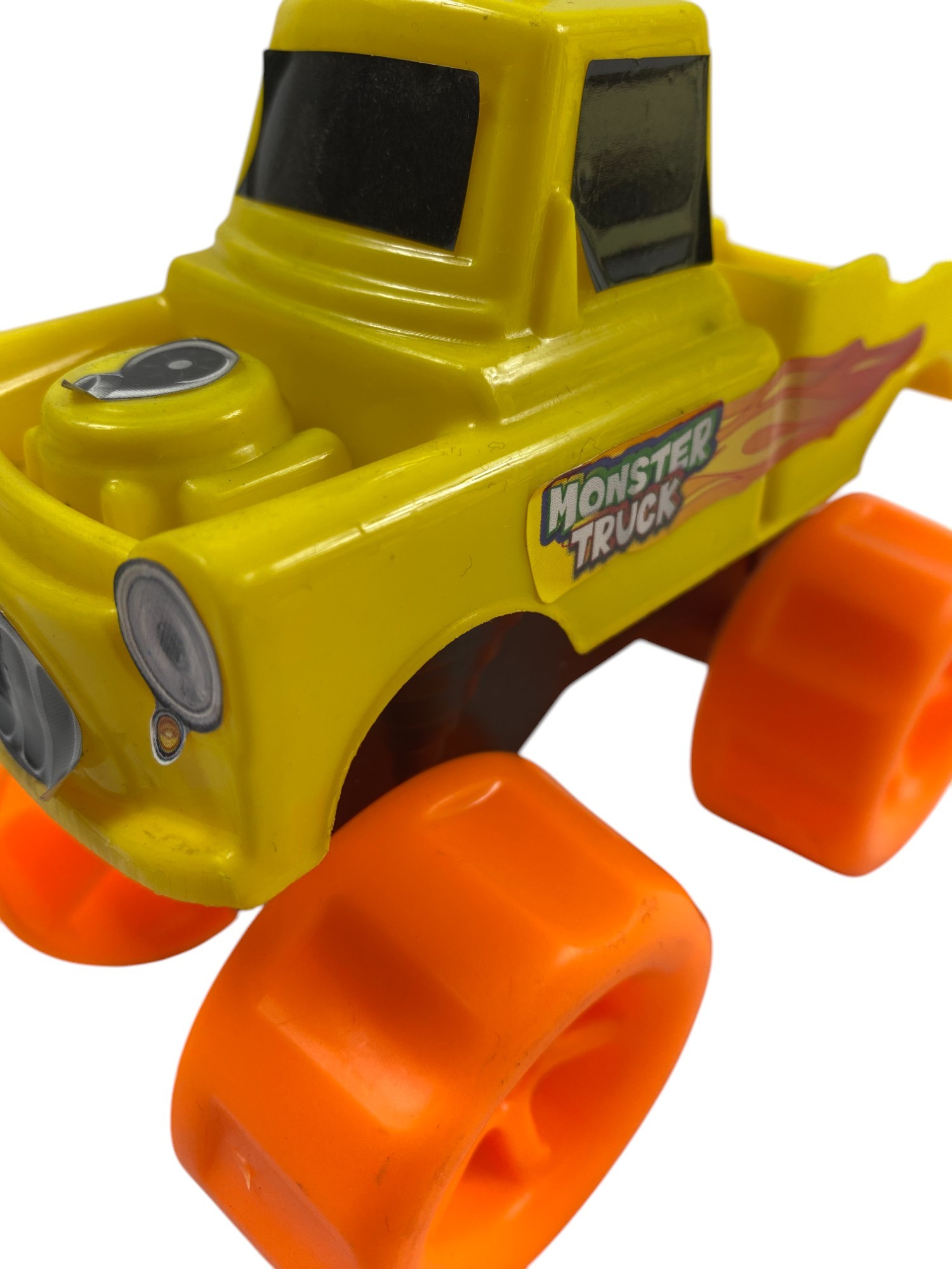 MONSTER TRUCK