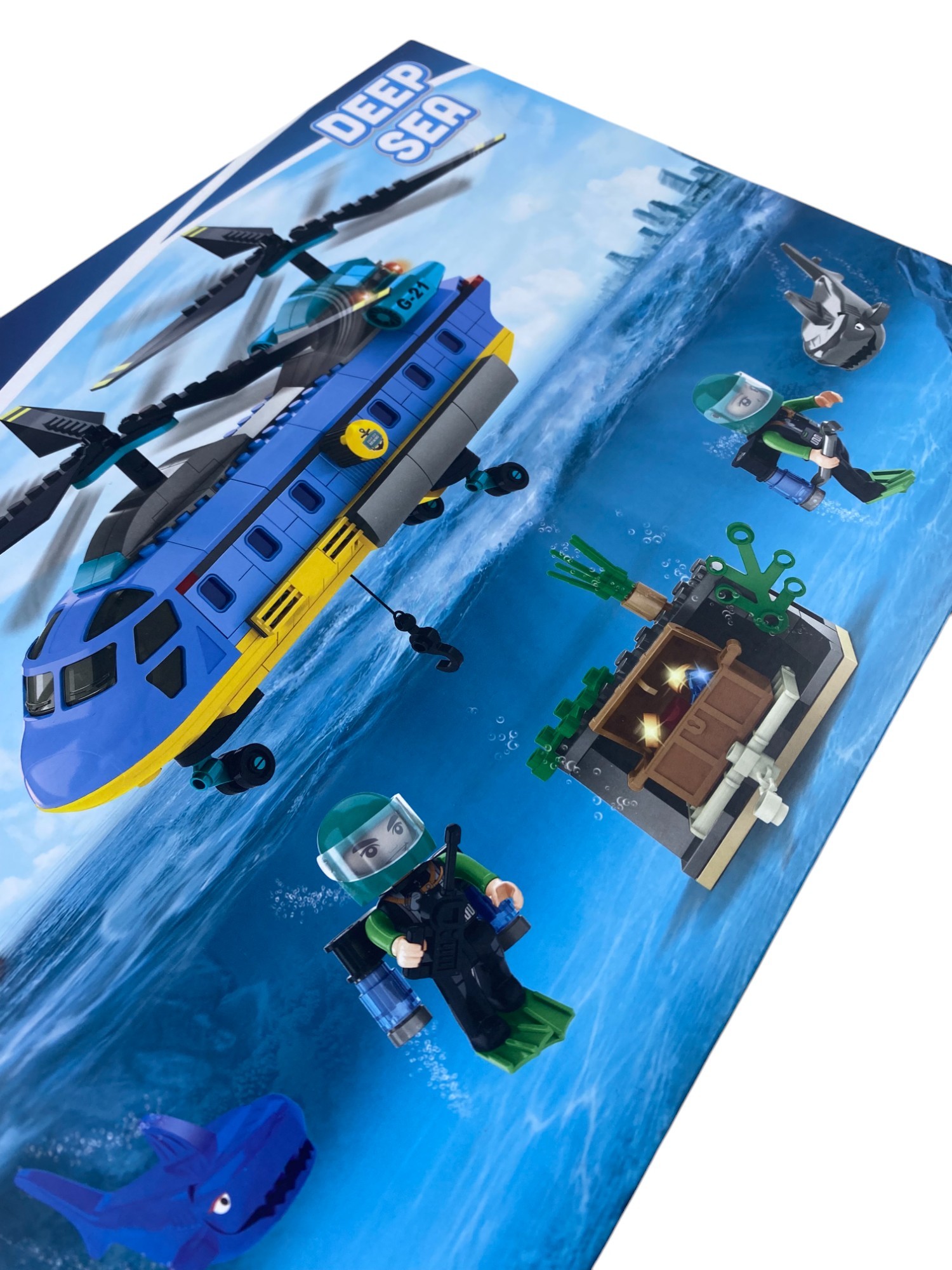 344 PARÇA LEGO HELİKOPTERLİ DERİN DENİZ SETİ