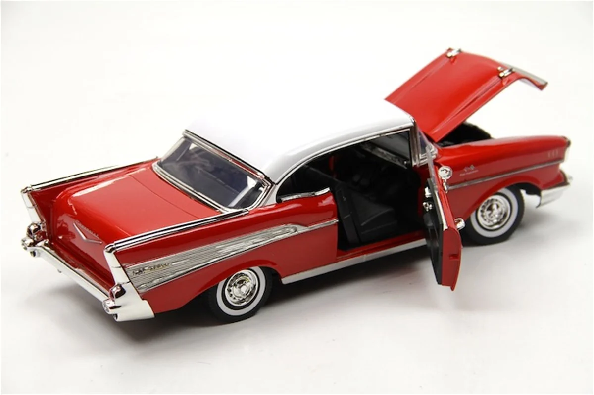 1957 CHEVY BAL AIR METAL ARABA