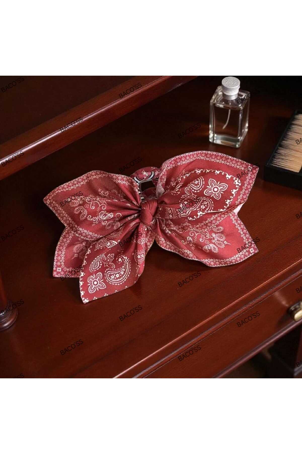 KIRMIZI DESENLİ FİYONK TASARIM MANDAL TOKA (BC-1239)