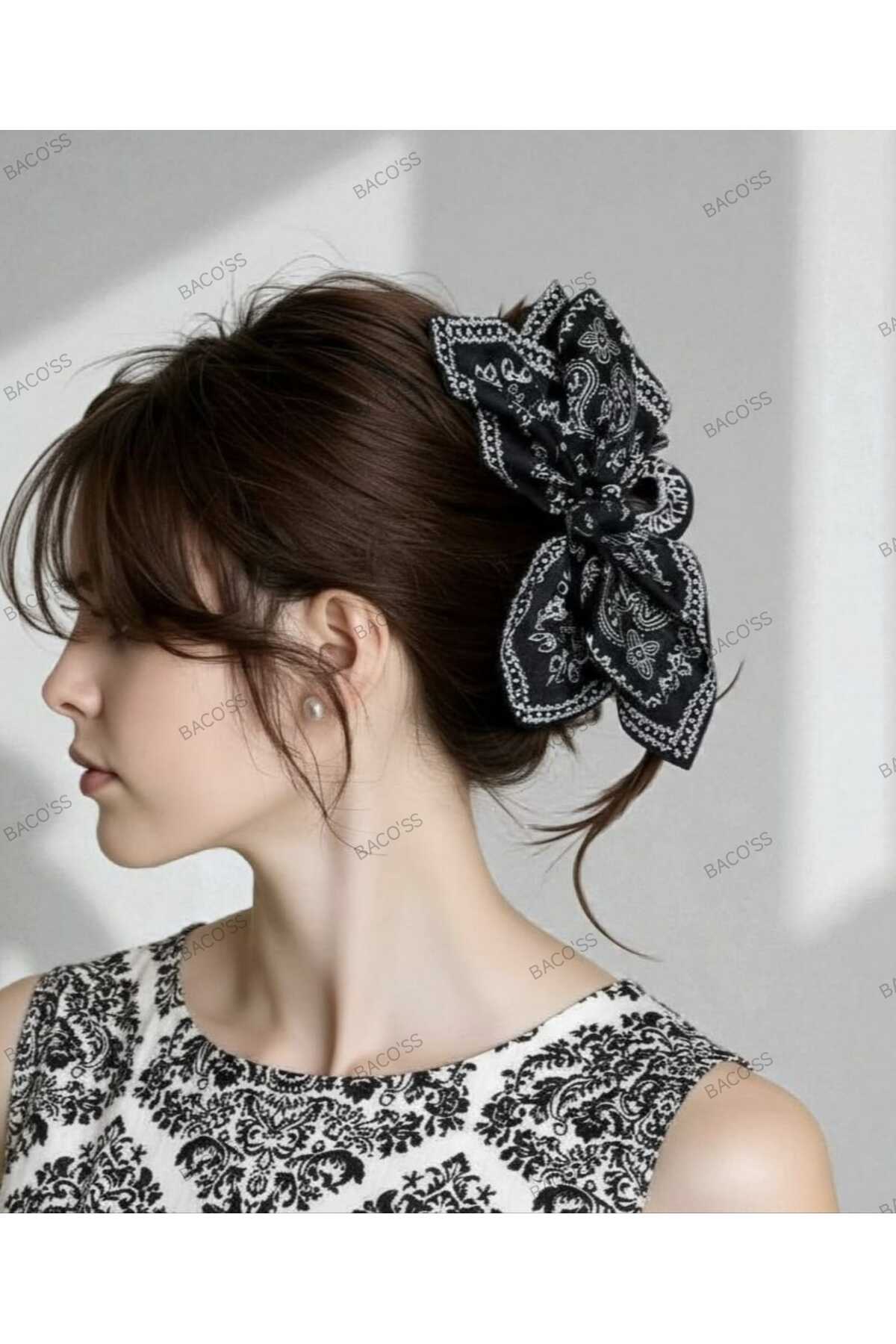 SİYAH DESENLİ FİYONK TASARIM MANDAL TOKA (BC-1240)