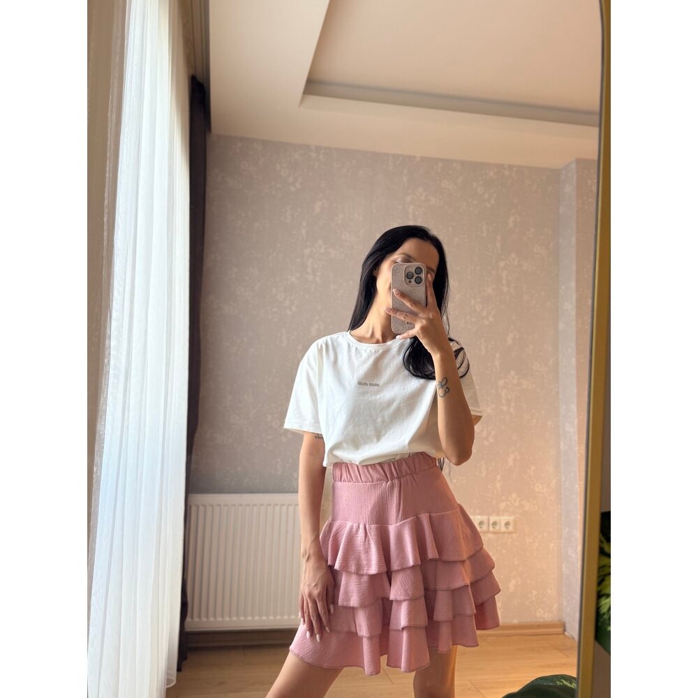 Pembe içi şortlu etek