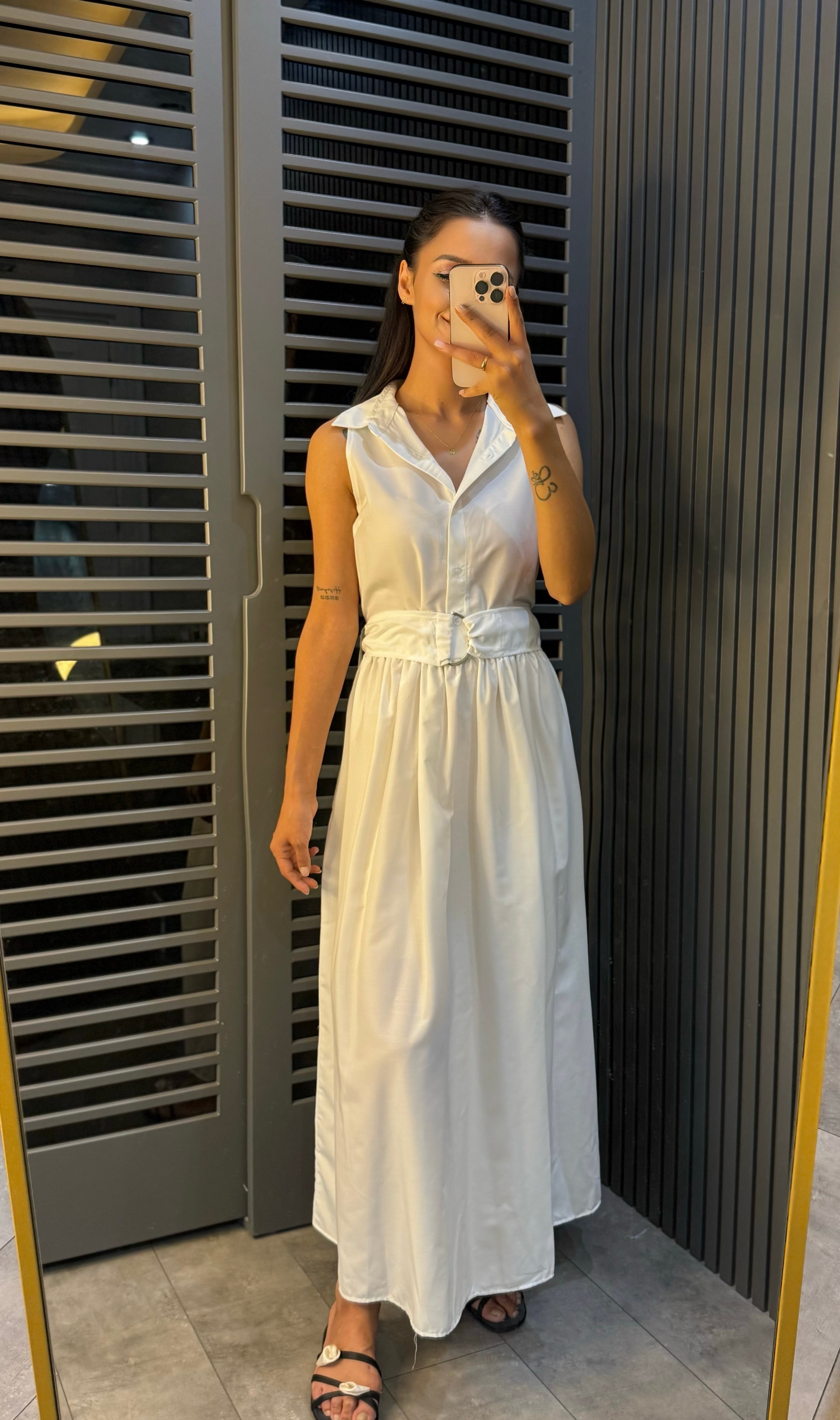 Yakalı Bel Kemer Detaylı Elbise