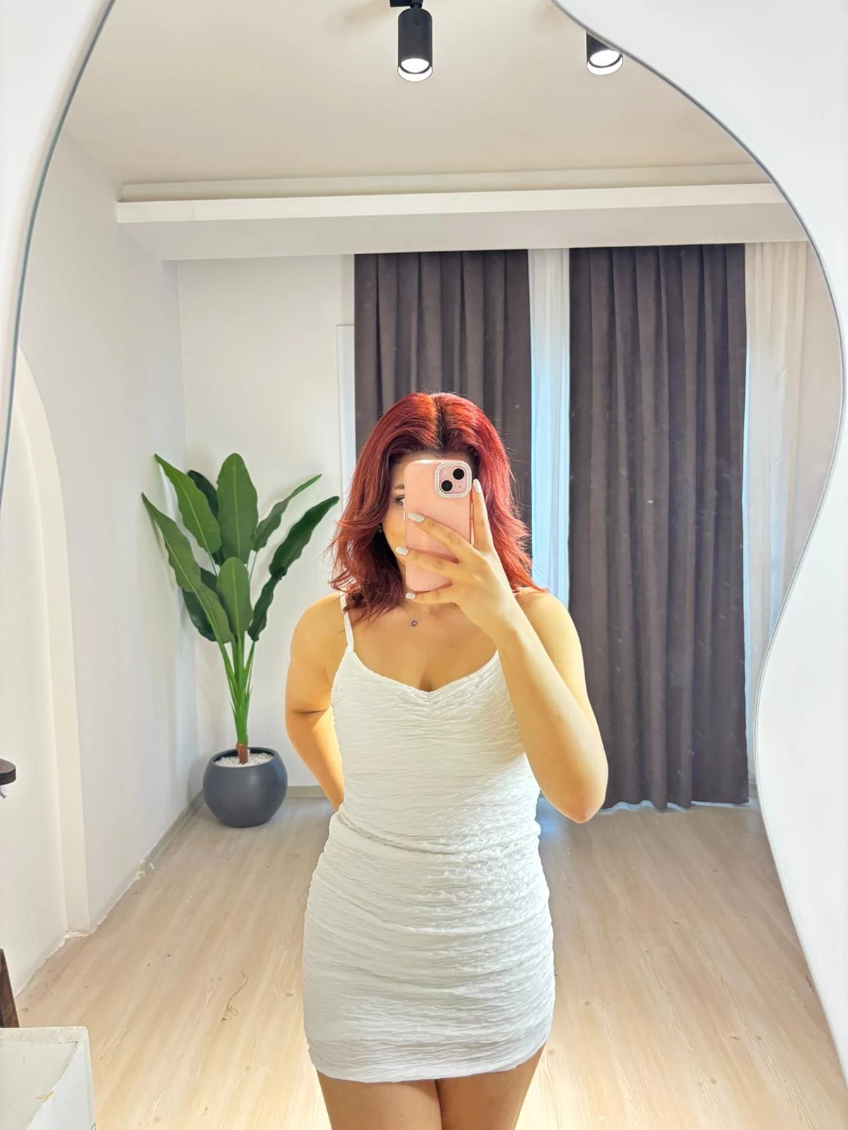 Mango askılı elbise