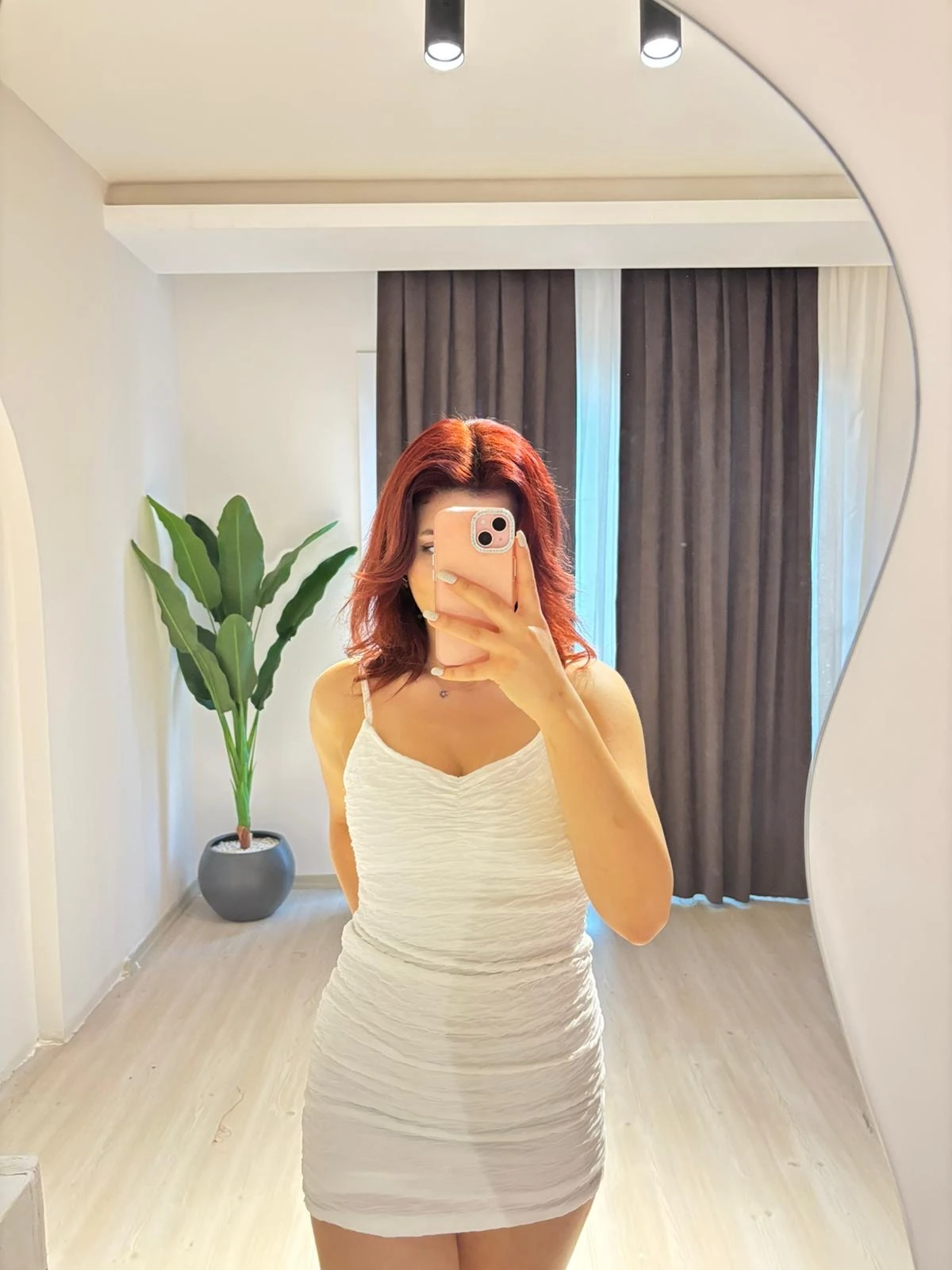 Mango askılı elbise