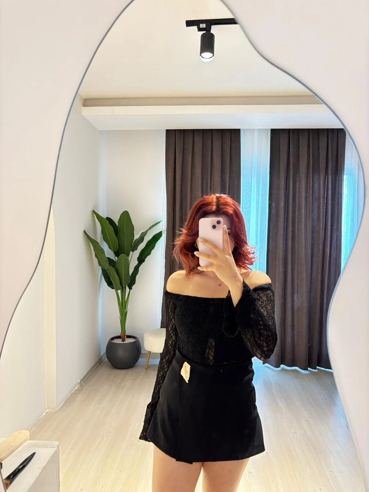 Omuzları Ayarlanabilir Dantel Bluz