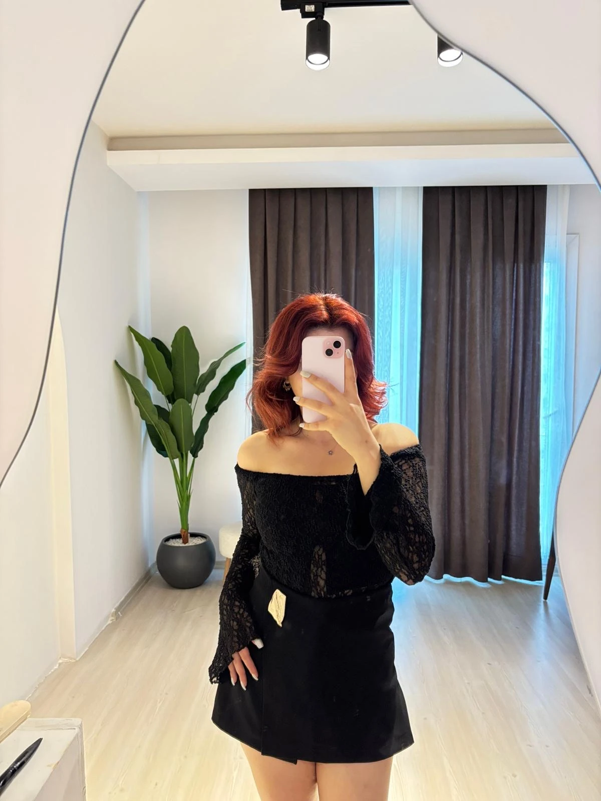 Omuzları Ayarlanabilir Dantel Bluz