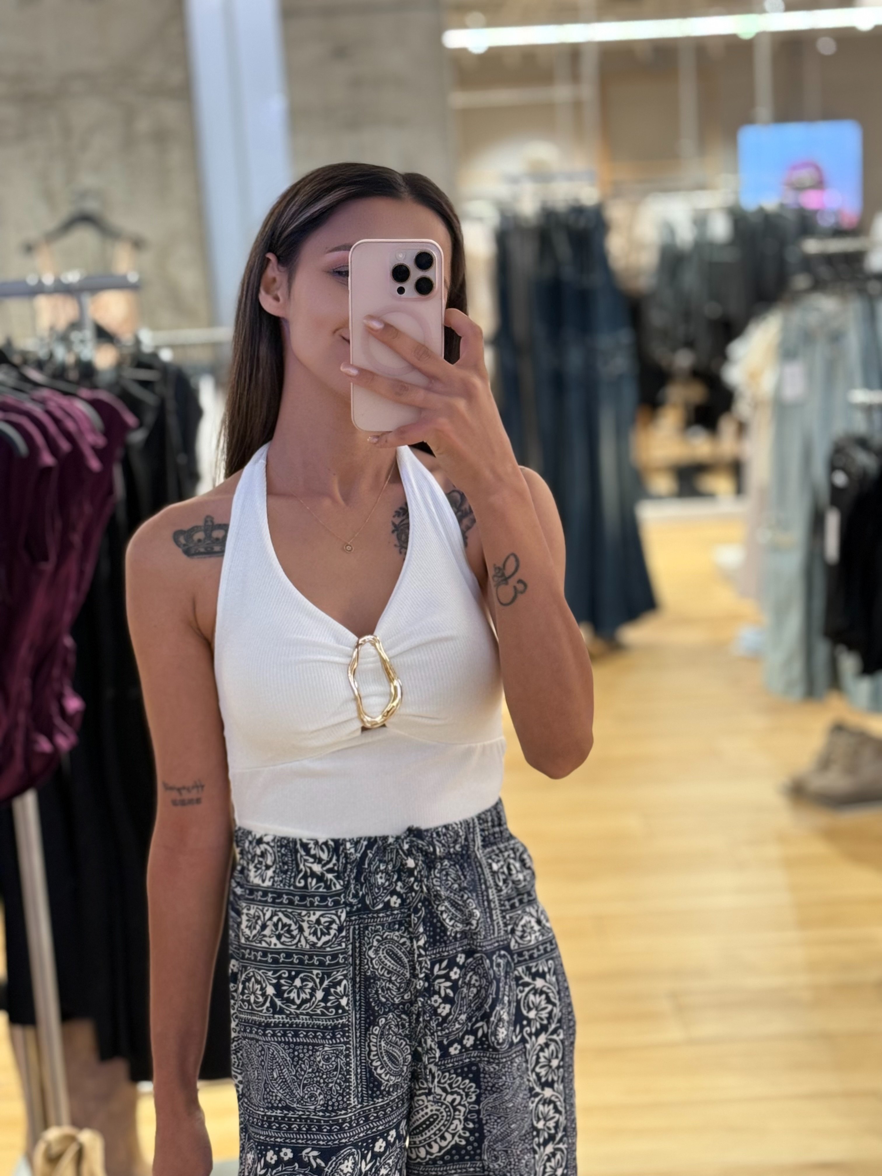 Gloplu Gold Aksesuarlı Bluz 