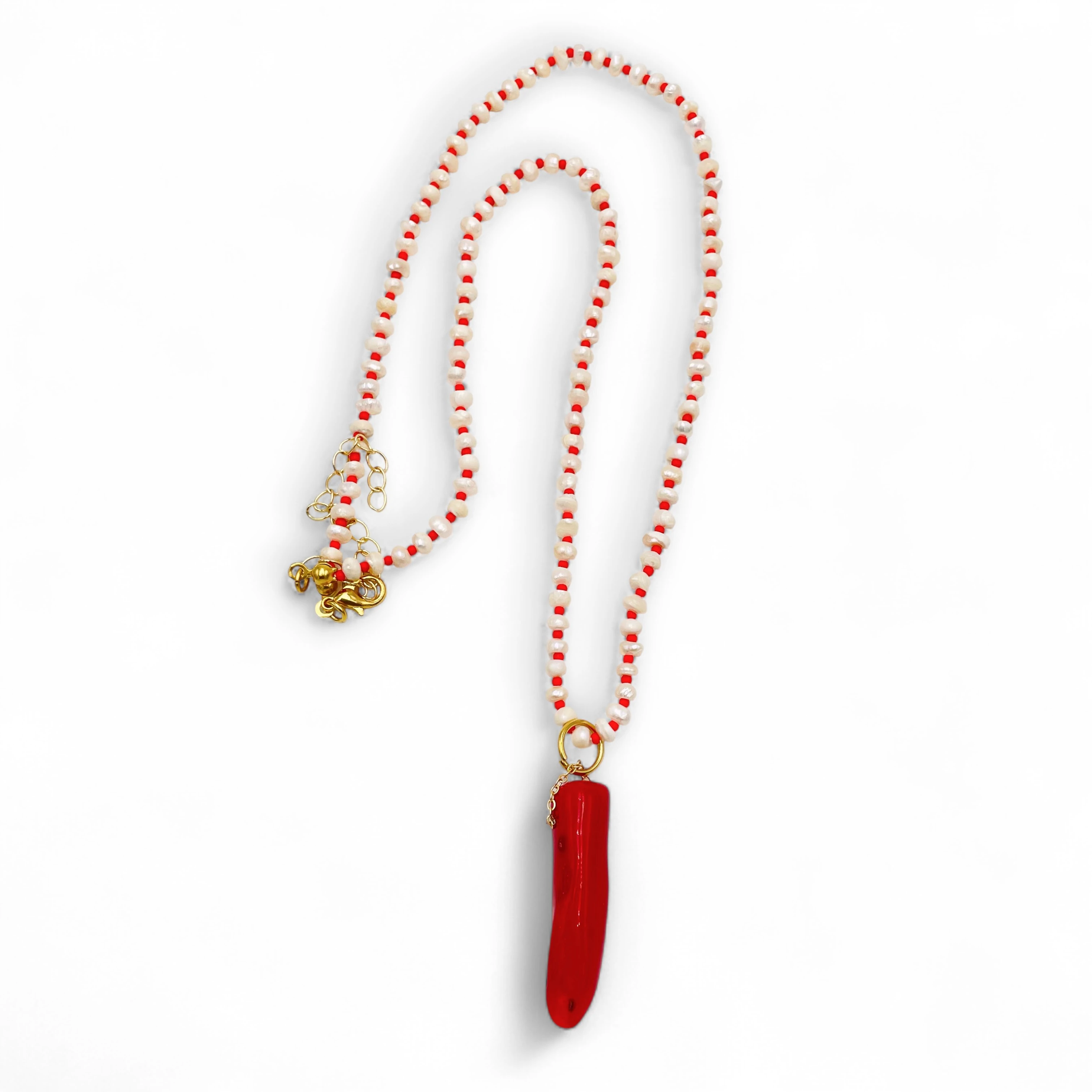 Mercan Uçlu İnci Kolye