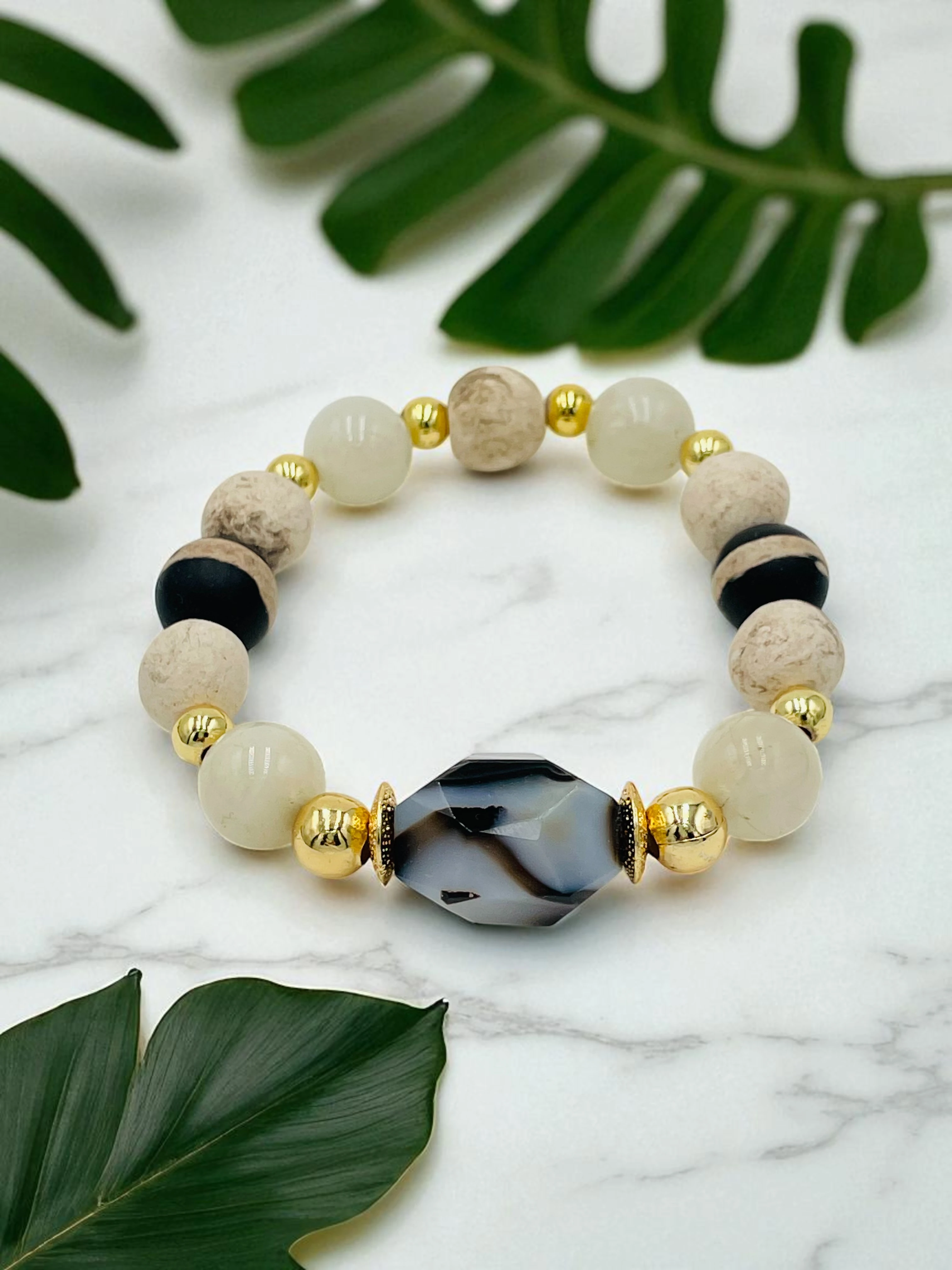 AKİK DOĞAL TAŞ BİLEKLİK