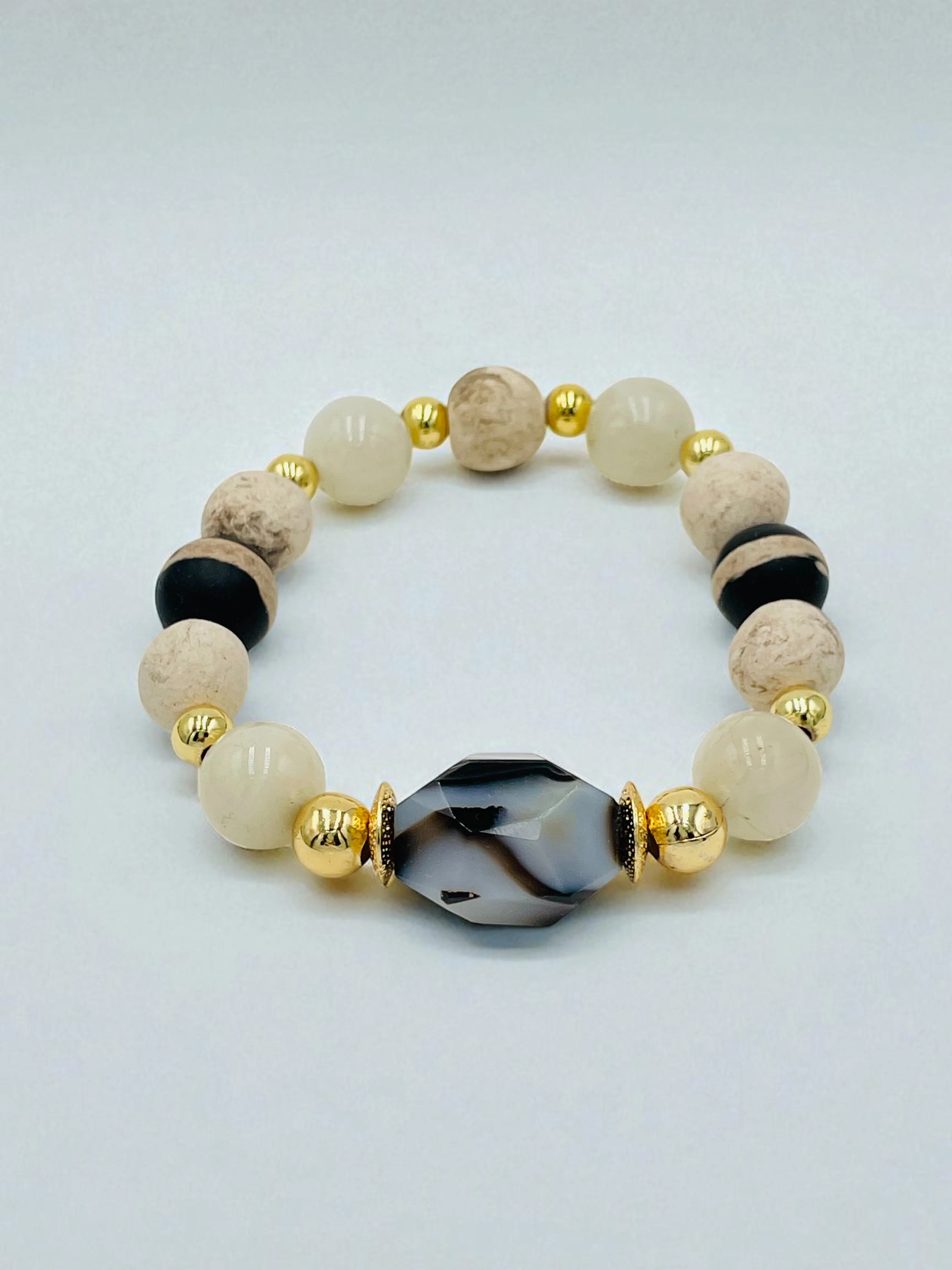 AKİK DOĞAL TAŞ BİLEKLİK