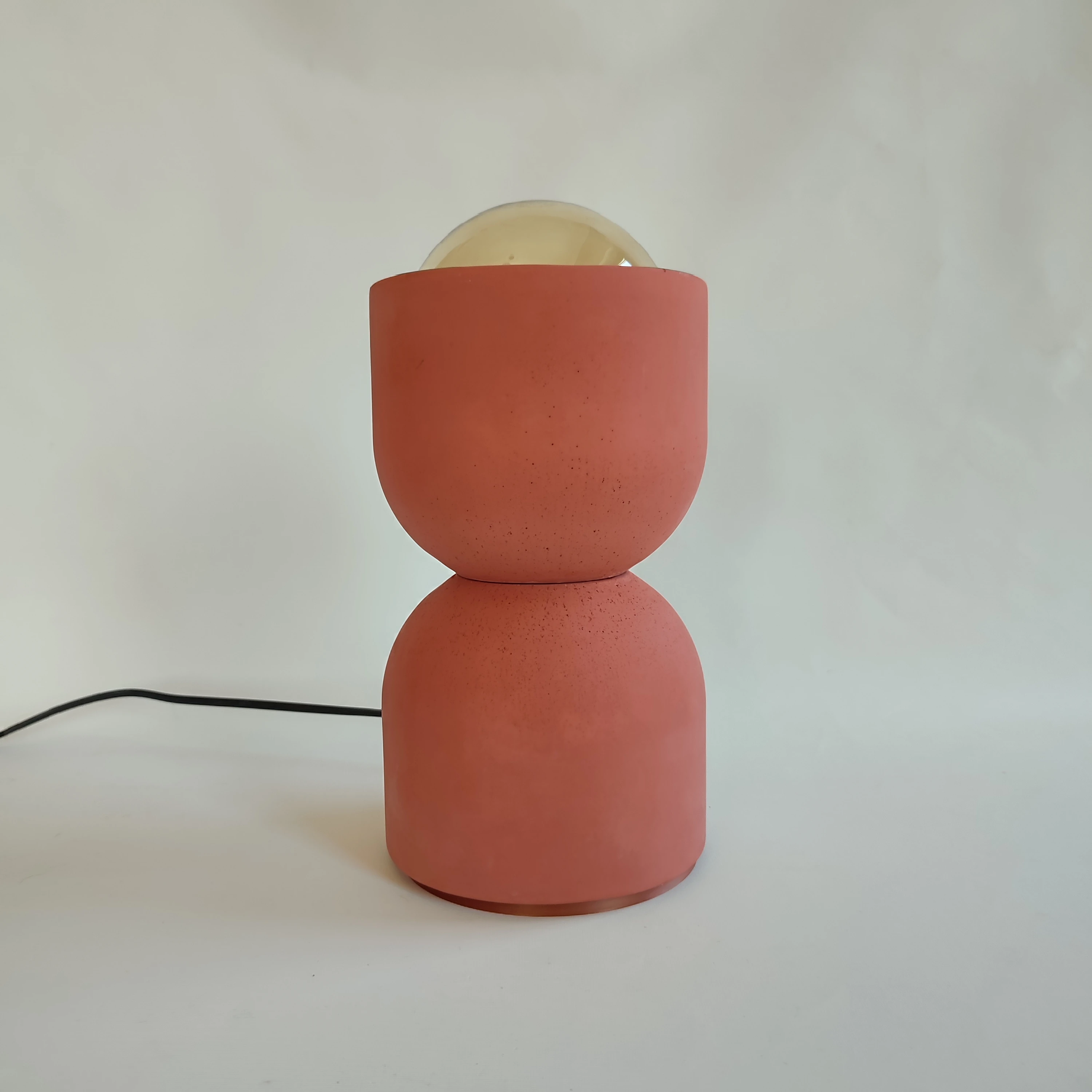 U2 Concrete Lighting