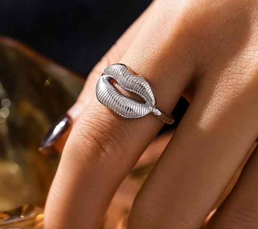Çelik Dudak Model Silver Ayarlanabilir Yüzük