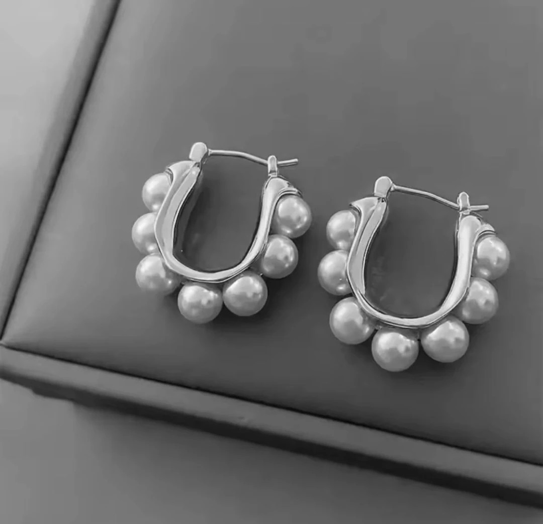 Özel Seri İncili Silver Küpe