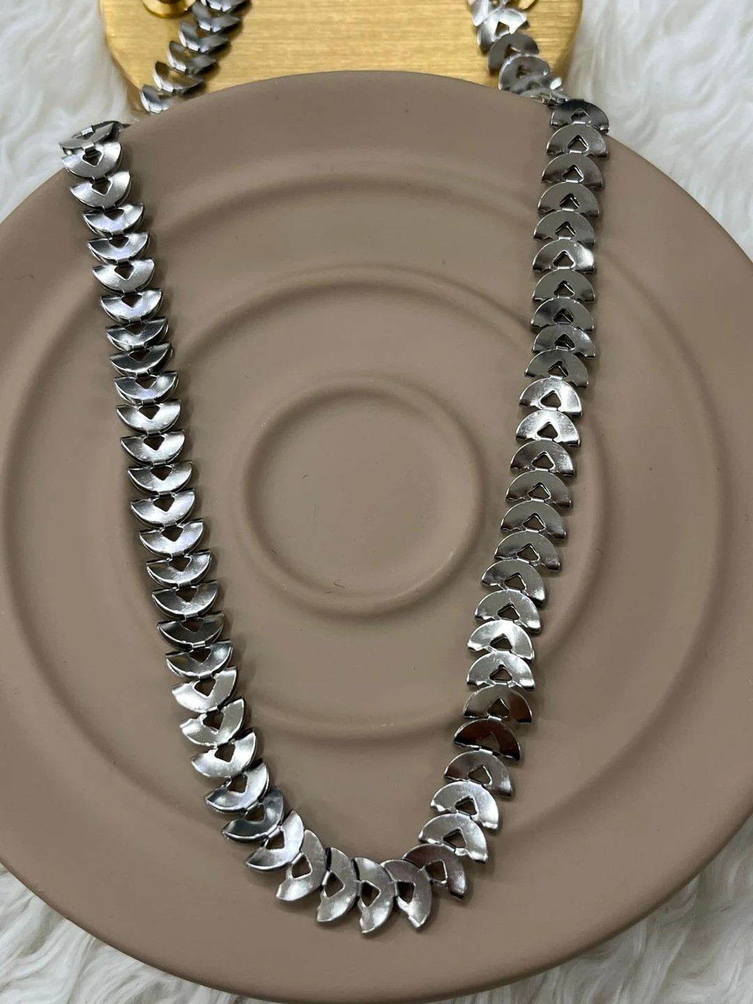 Çelik İç İçe V Model Silver Kolye