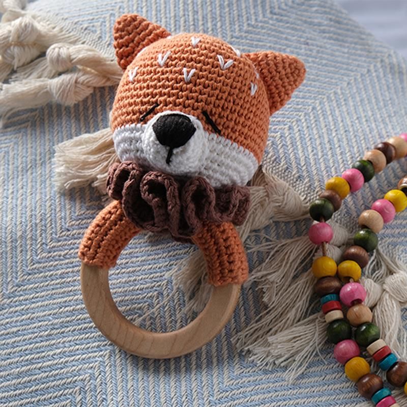 Amigurumi  %100 Organik Akçaağaç Diş Kaşıyıcılı Çıngırak El Örgüsü Tilki Oyuncak Turuncu MKN.0017