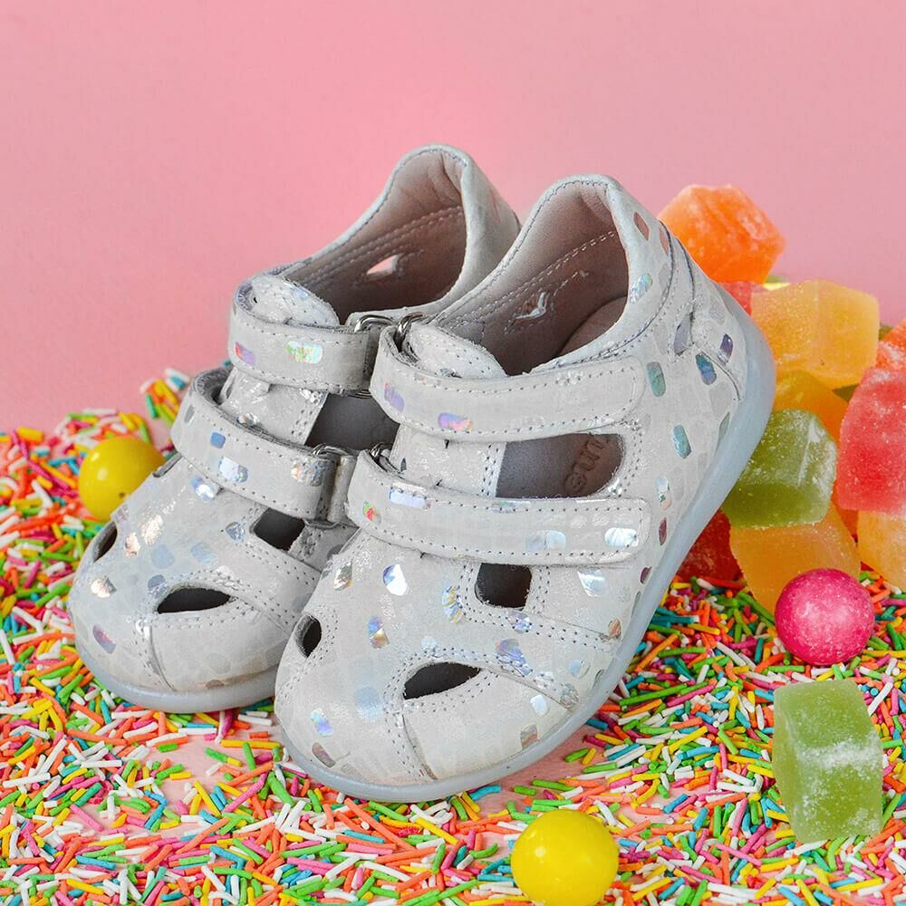 Hakiki Deri Anatomik Taban İlk Adım Ayakkabısı Beyaz Parlak Desenli Sandalet Tipi-MKN.0149