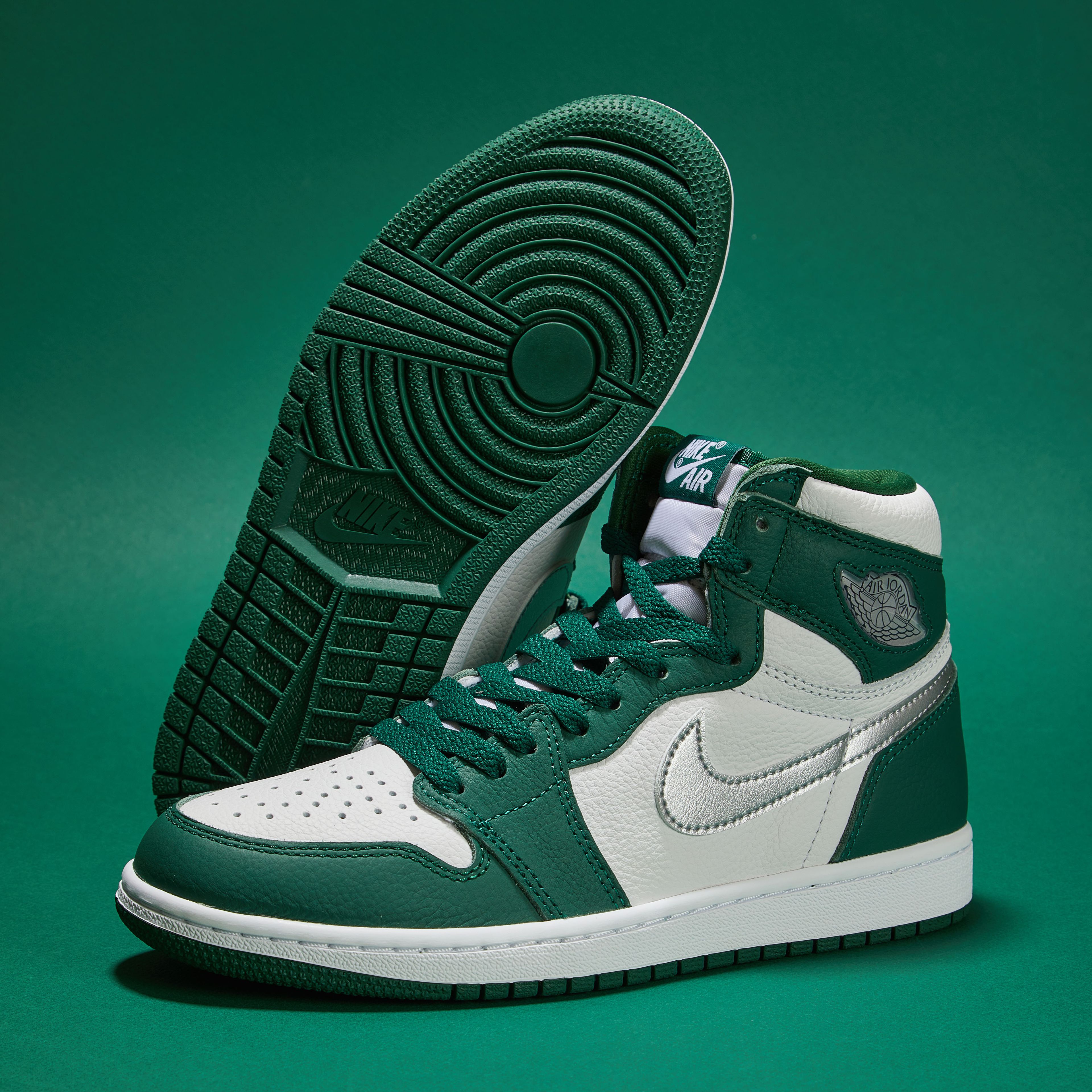 Air Jordan 1 High Gorge Green