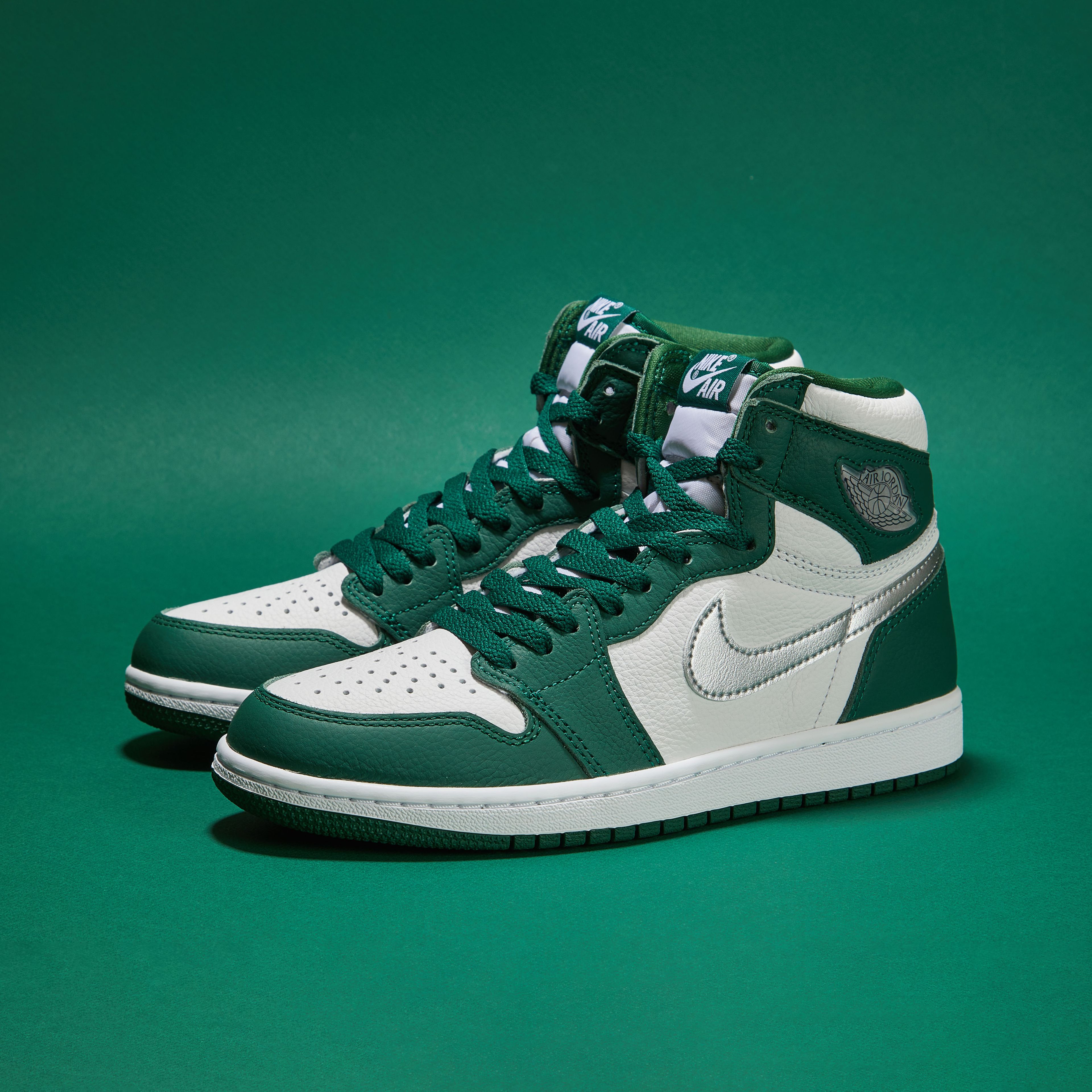 Air Jordan 1 High Gorge Green