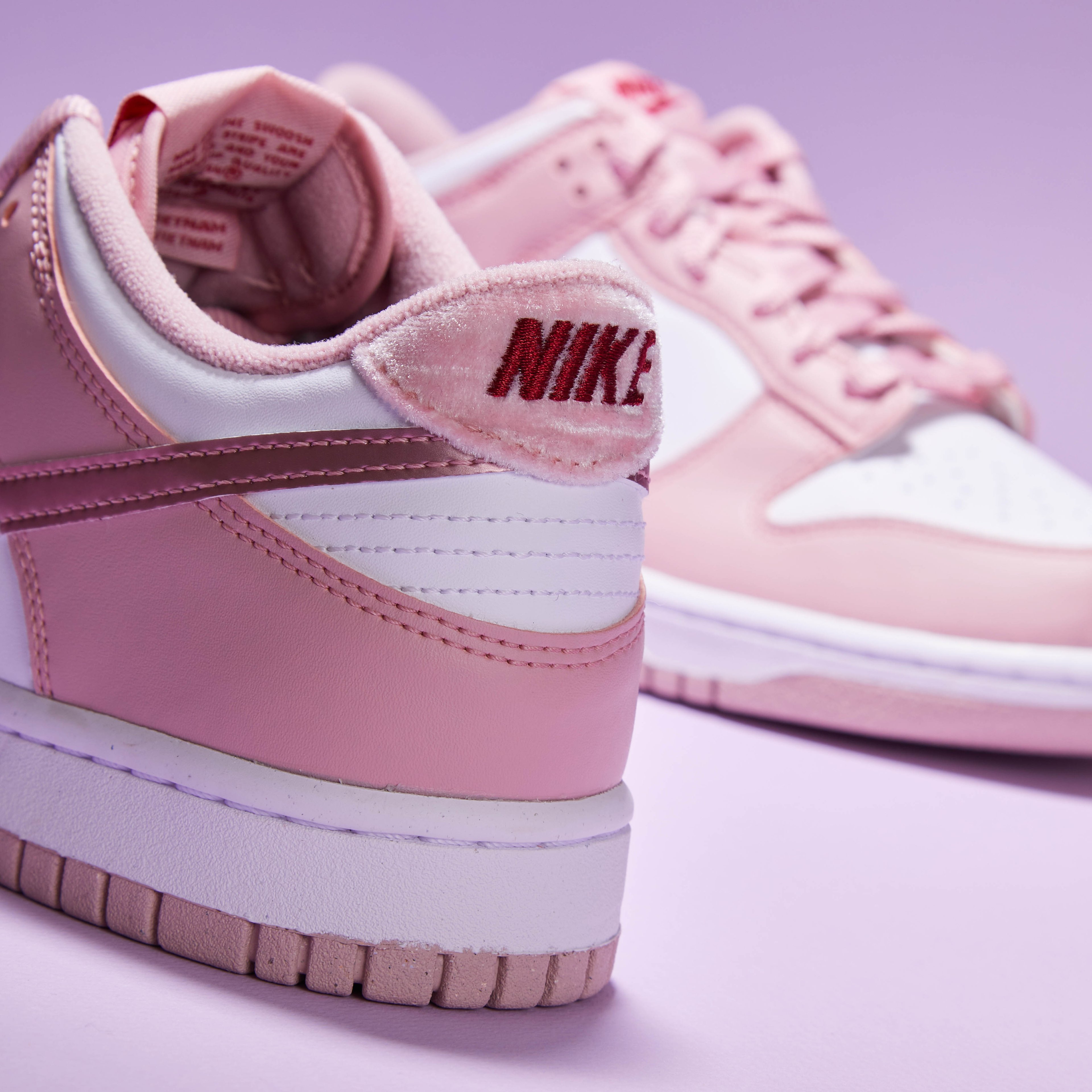 Dunk Low GS Pink Velvet