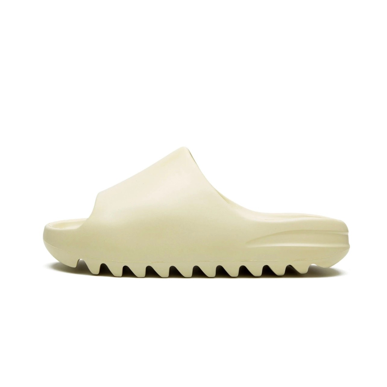 Yeezy Slide 'Bone'