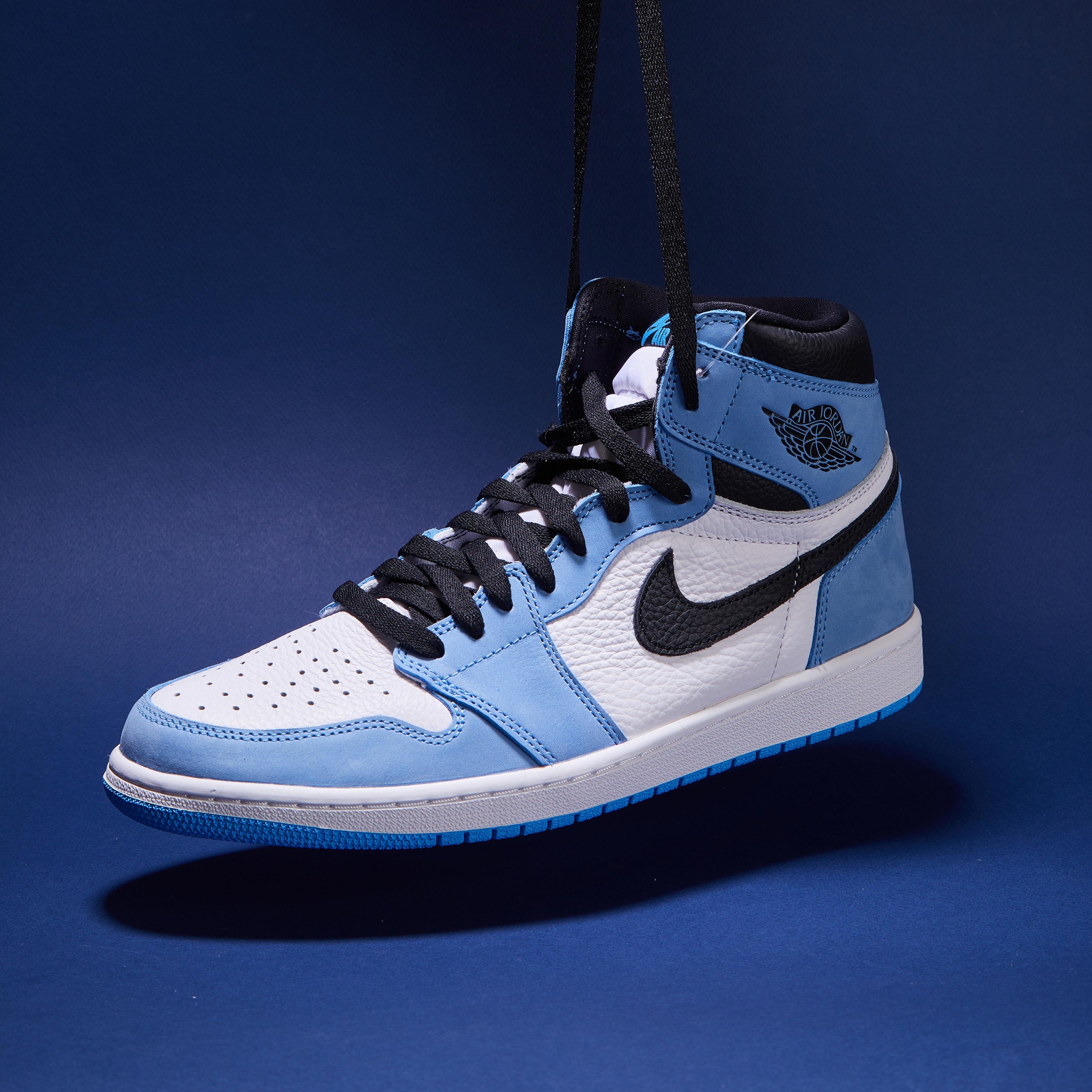  Air Jordan 1 High OG ‘University Blue’