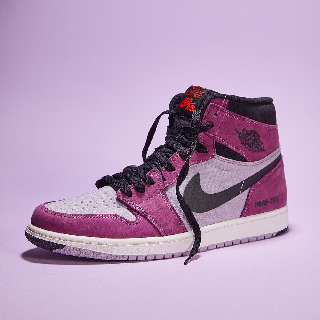 Air Jordan 1 High GORE-TEX Berry