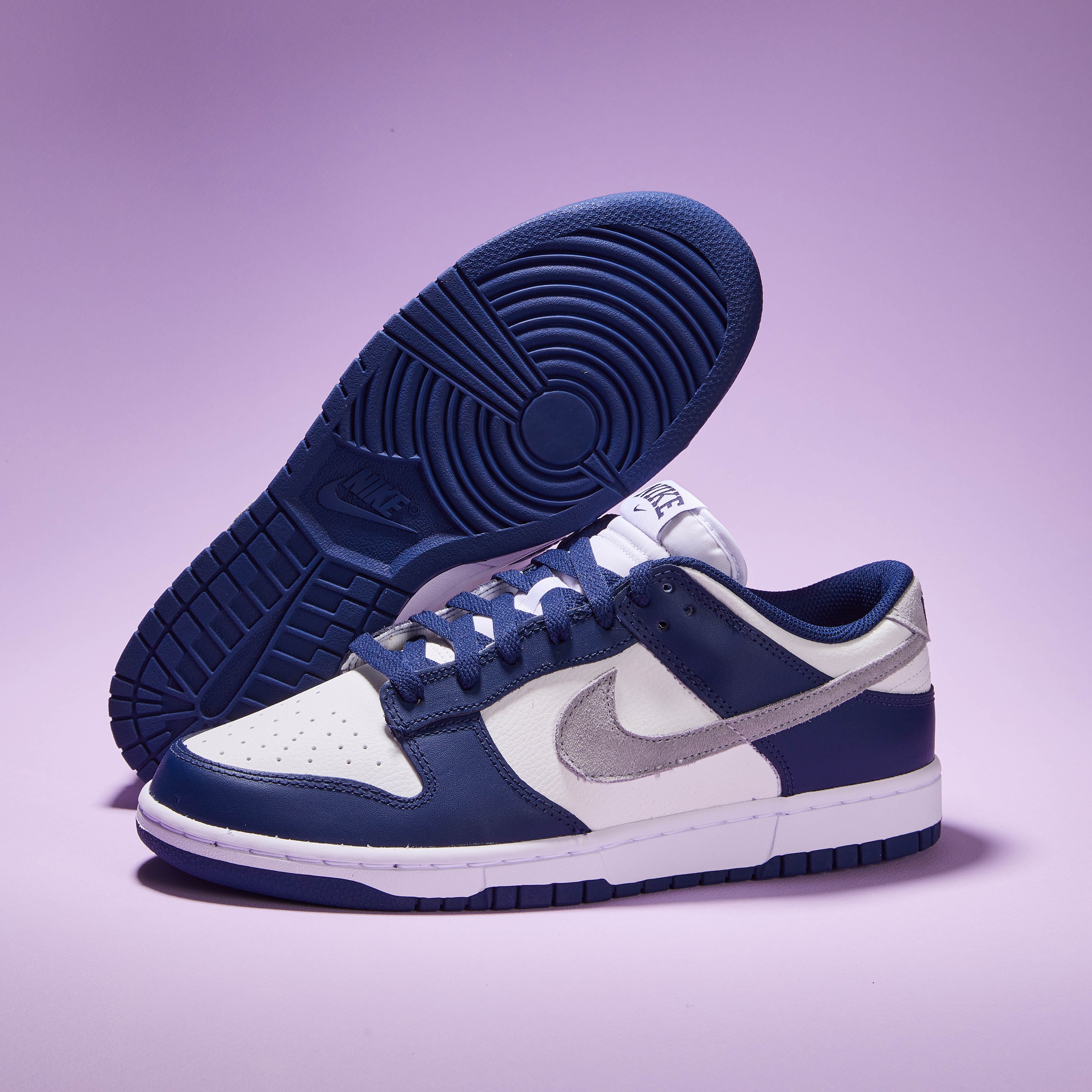 Dunk Low 'Midnight Navy Smoke Grey'