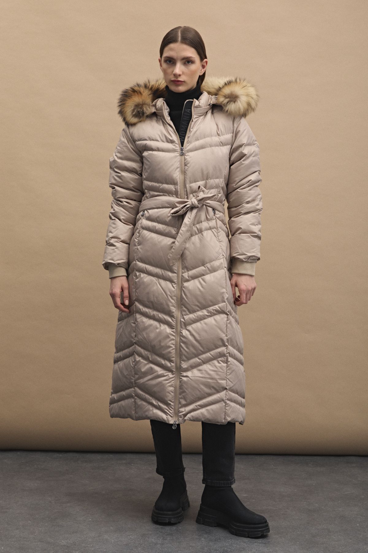 Womania-Mont-Roma Naturel Kürklü Puffer Mont - Bej