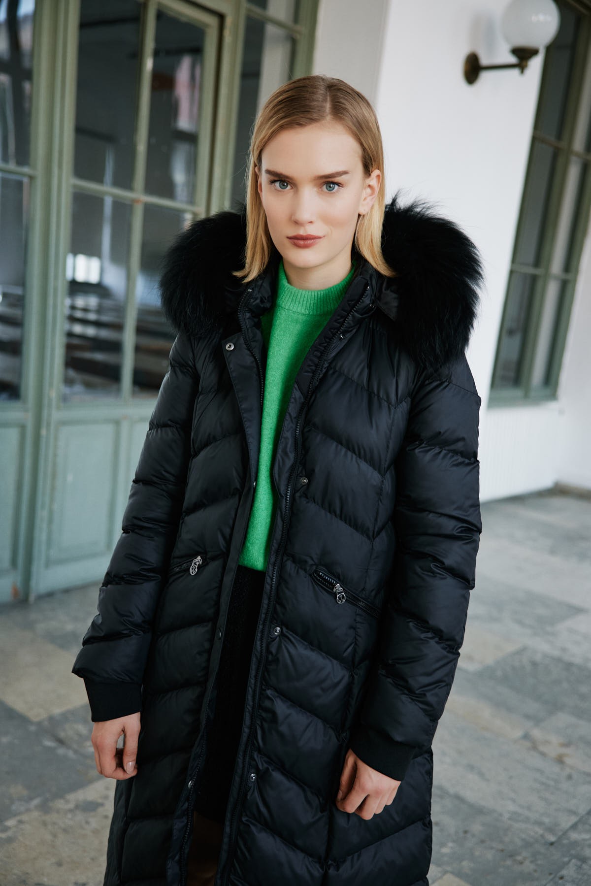 Womania X - Jacket  Naturel Kürklü Puffer Mont  - Siyah