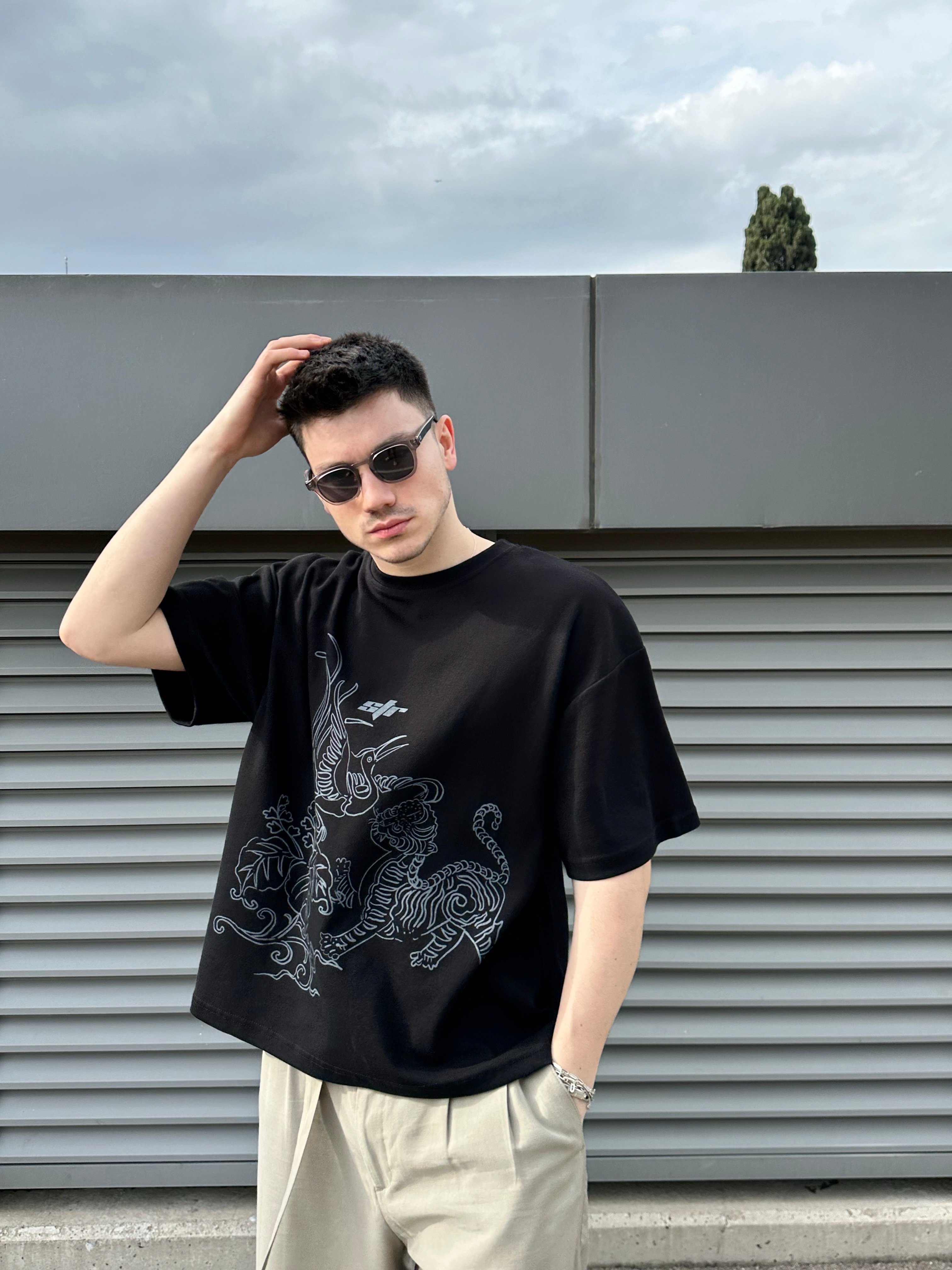 NAKKASH oversized t-shirt