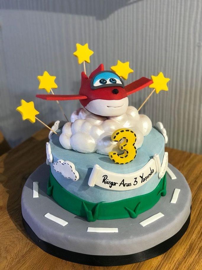 Konsept Doğum Günü Pastası