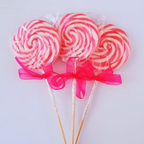 ETİKETLİ BEBEK ŞEKER BÜFESİ 12 ad Lolipop+12 ad Marshmallow+12 adet Kavanoz Lolly şeker