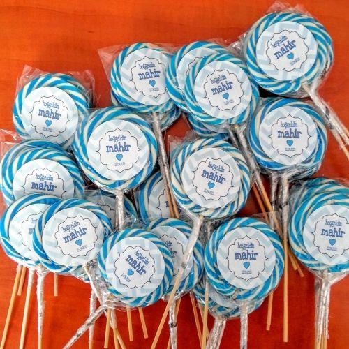50 ADET ETİKETLİ SOSYETE LOLİPOP BEBEK ŞEKERİ L07