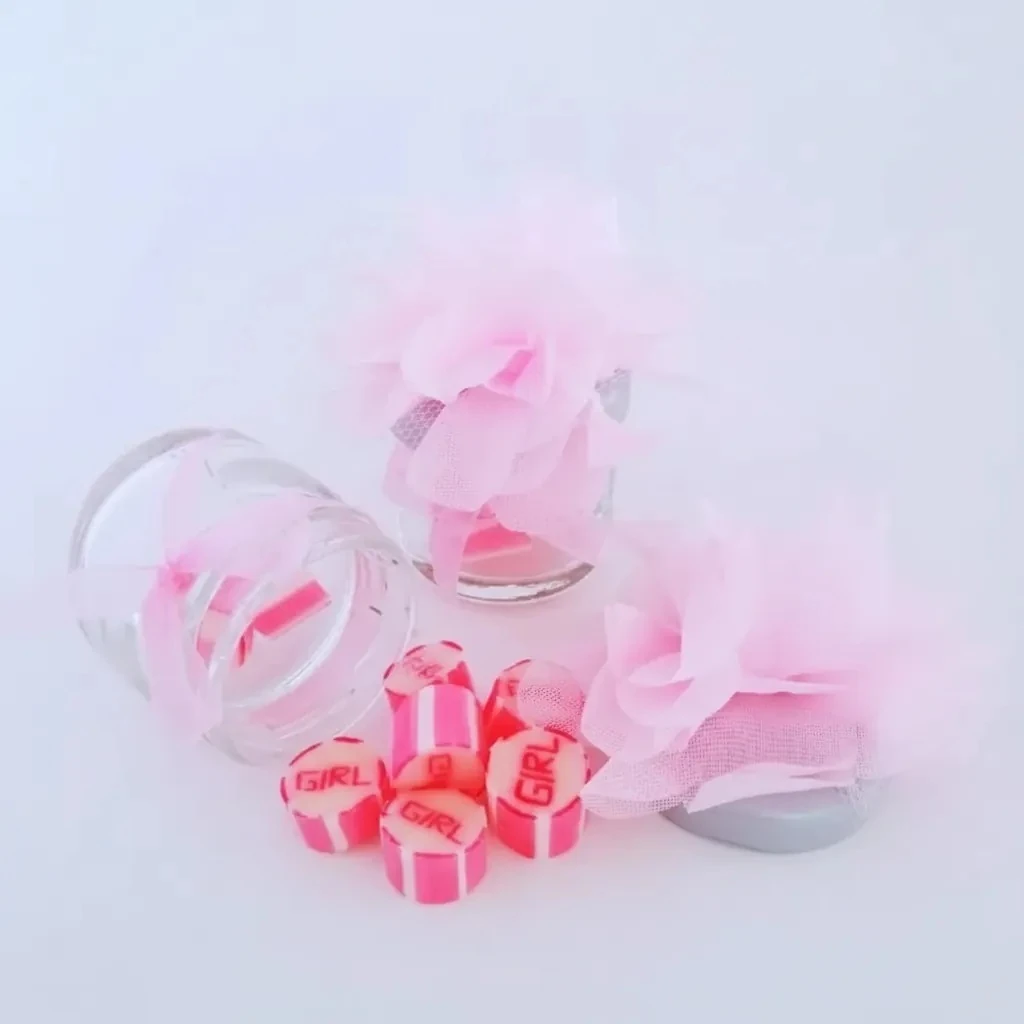 24 ADET PEMBE KURDELELİ ÇİÇEKLİ KAVANOZLU LOLLY ŞEKER 157