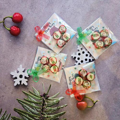 24 ADET ETİKETLİ 5'li YENI YIL LOLLY  ŞEKER YY43