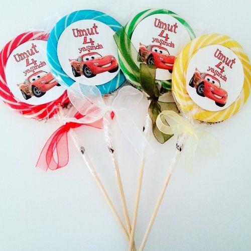 24 ADET ETİKETLİ KURDELELİ LOLİPOP ŞEKER L19